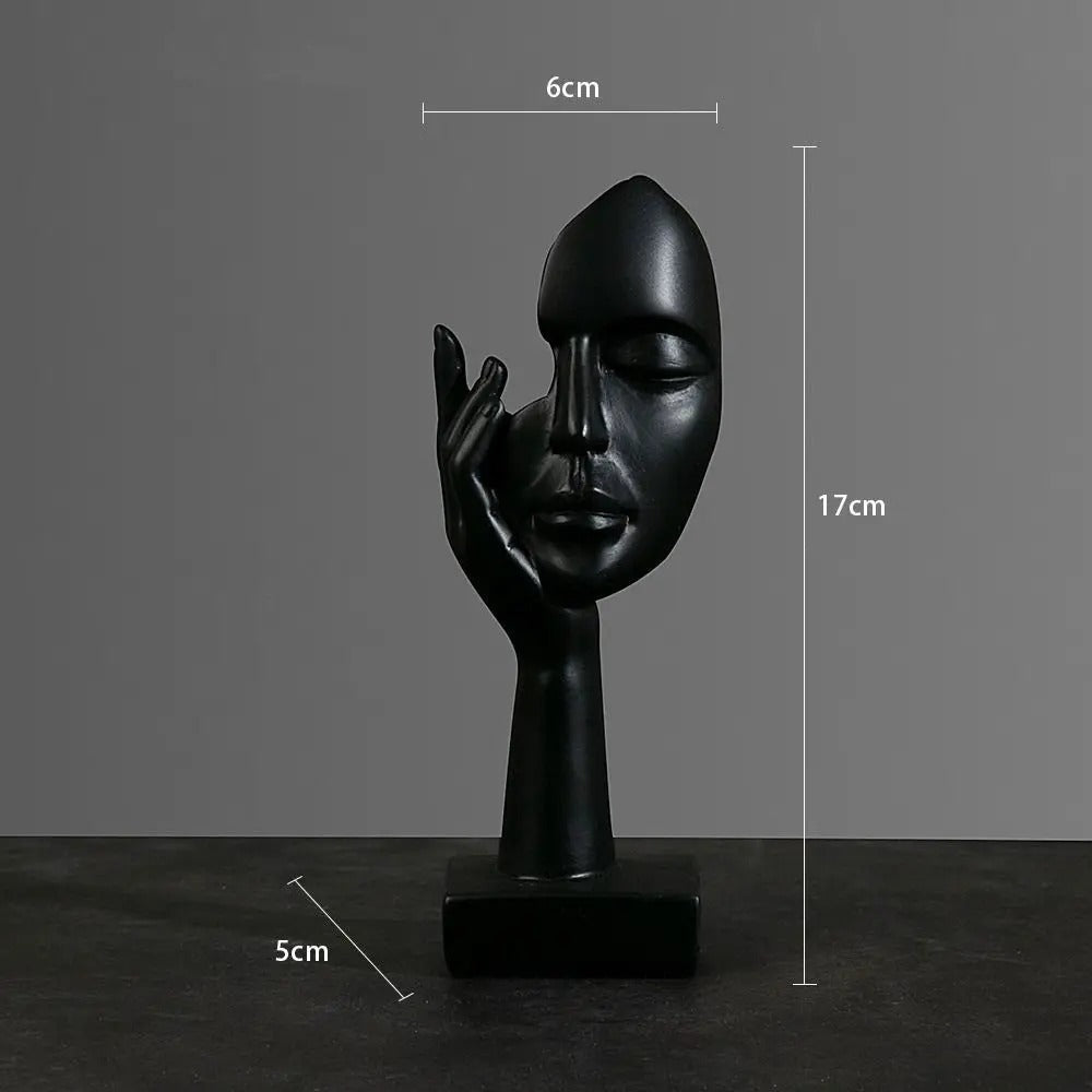 Abstract face sculpture in resin product detail